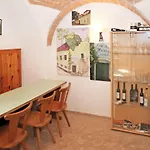 Weinhof & Gaestezimmer Gregor Raab Unterretzbach