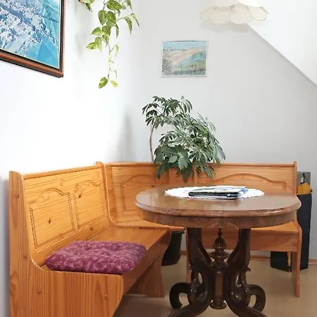 Weinhof & Gaestezimmer Gregor Raab Apartment *